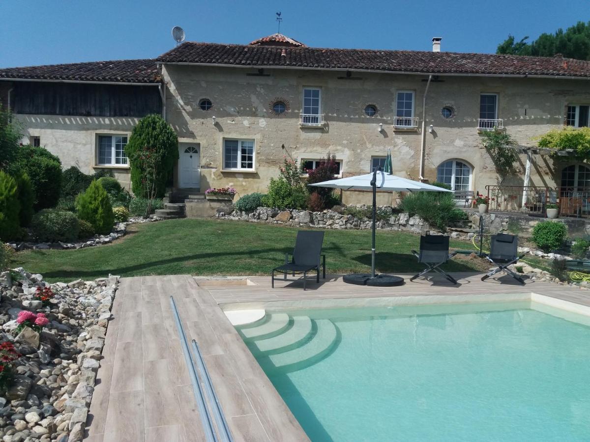 Gite Abeille-Soleil Saint-Nicolas-de-la-Grave Exterior foto